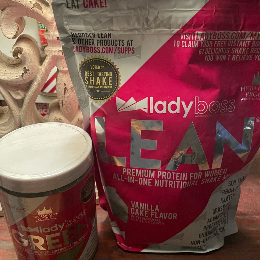 Lady boss lean- vanilla cake & lady boss greens